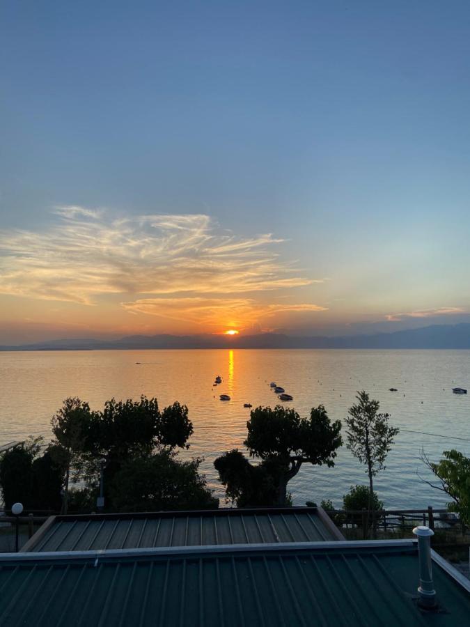 Camping Belvedere Lazise Exterior photo
