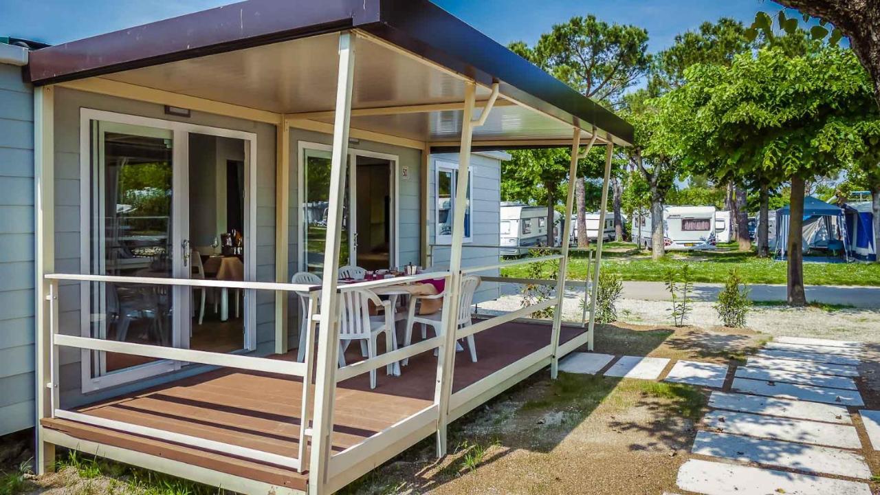 Camping Belvedere Lazise Exterior photo