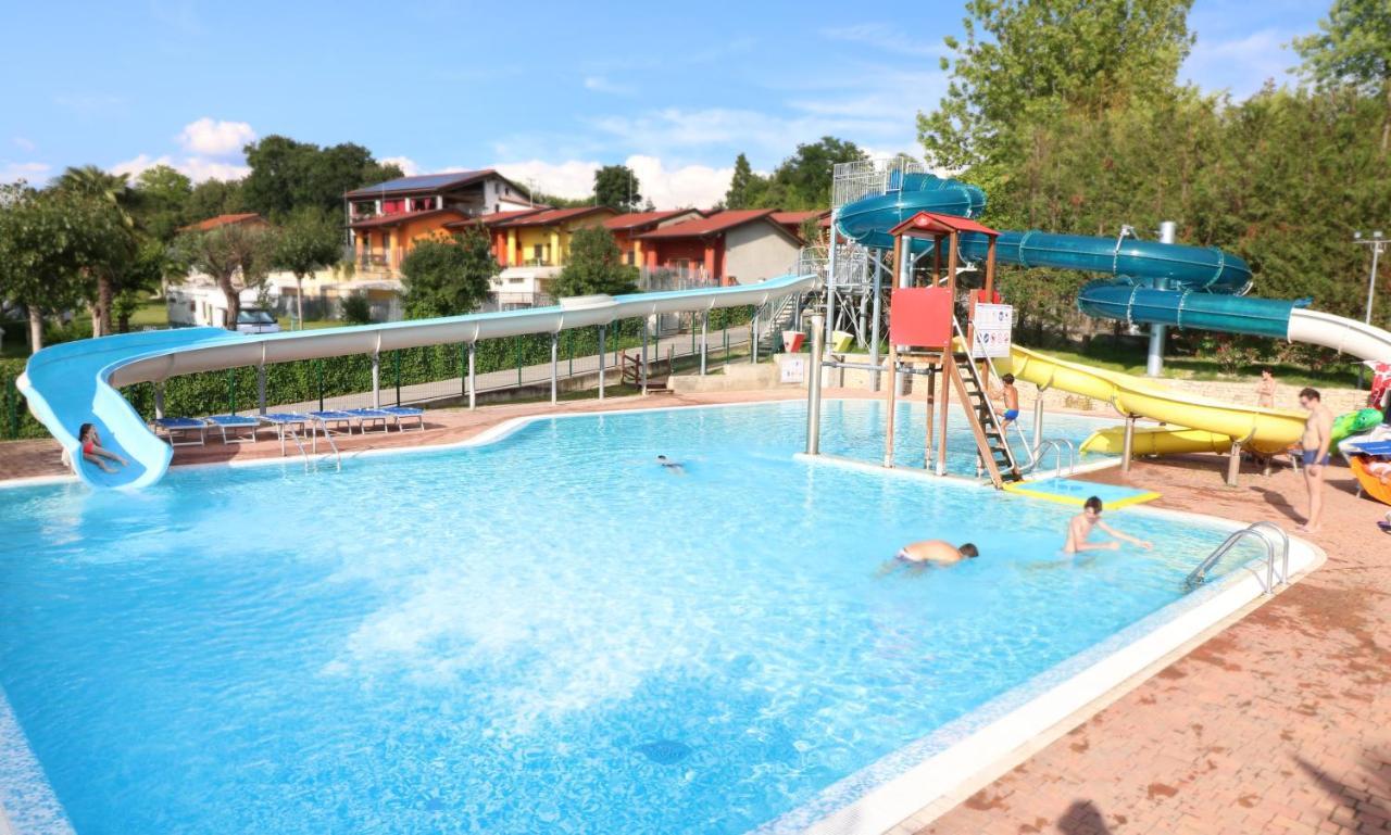 Camping Belvedere Lazise Exterior photo