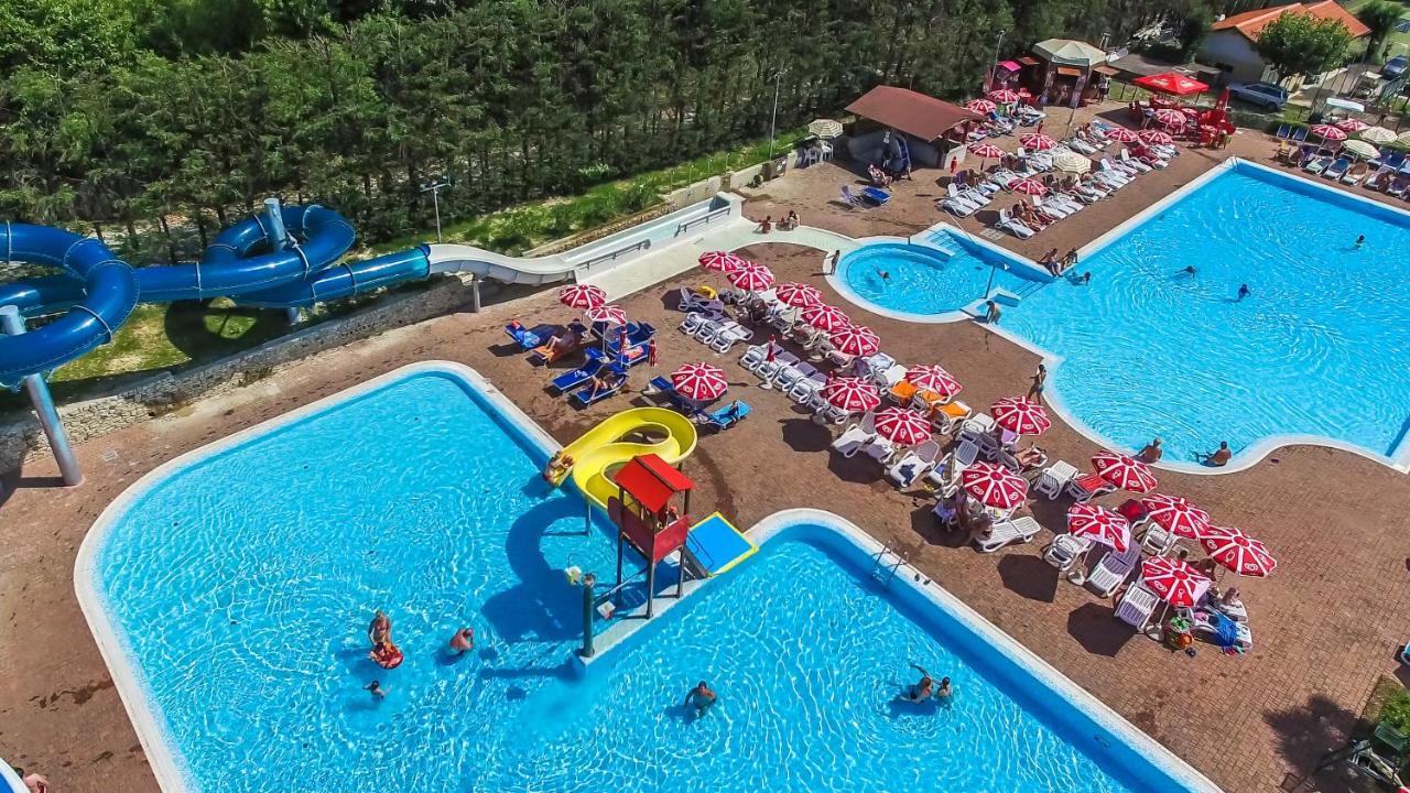 Camping Belvedere Lazise Exterior photo